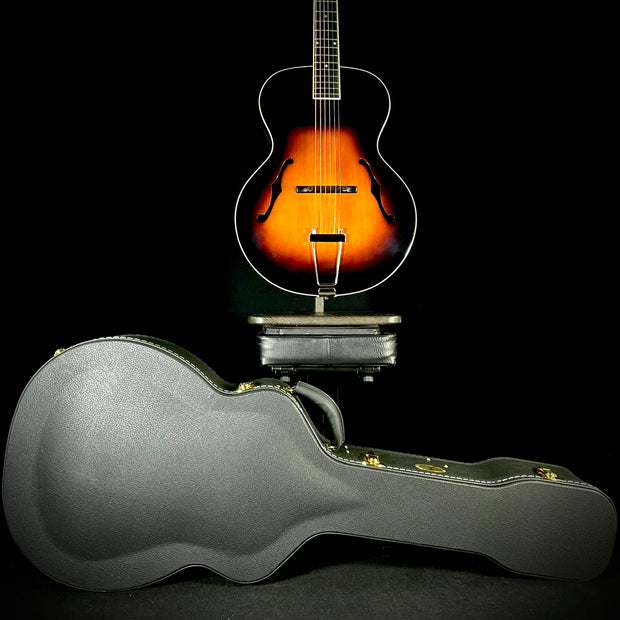 Loar LH-700 Acoustic Archtop