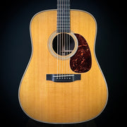 Martin 2011 HD-28V (USED)