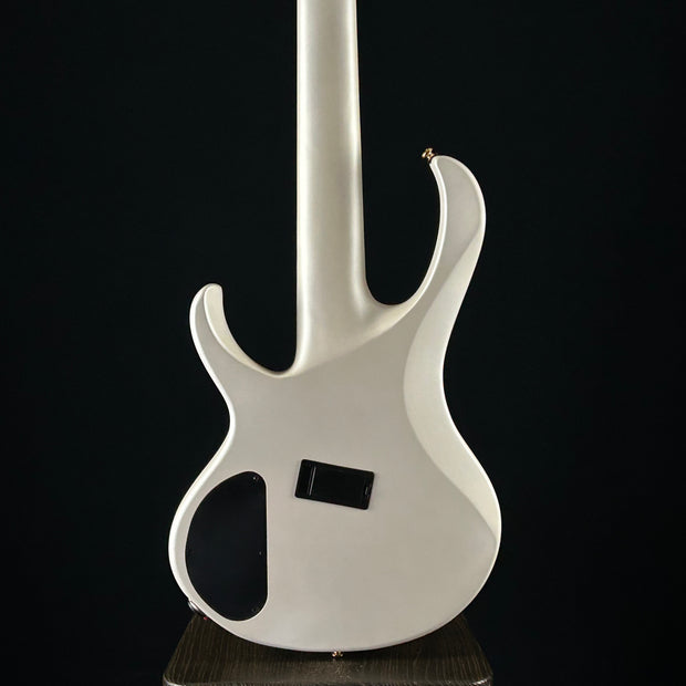 Ibanez BTB-605MLM