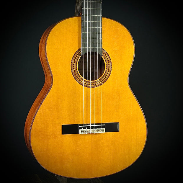 Yamaha GC12S - Classical Guitar