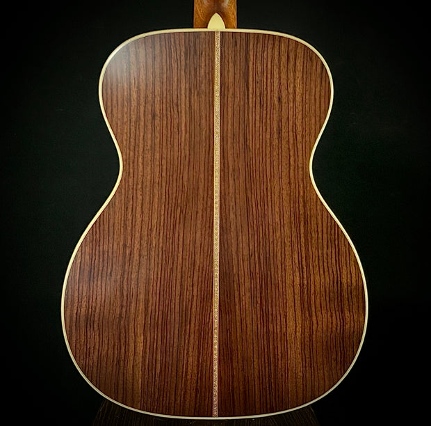 Martin Custom Shop 000-28 Authentic Stage 1 Aged - Ambertone