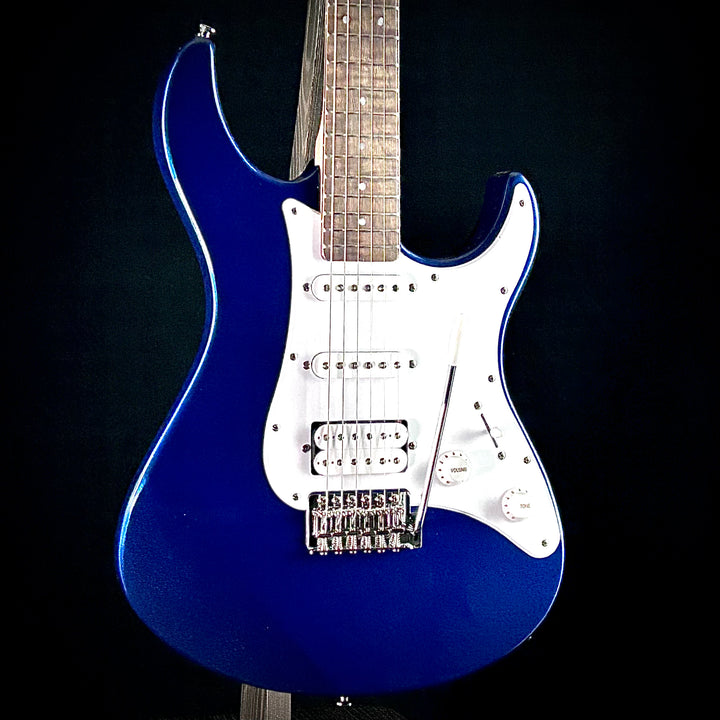 Yamaha PAC012 Pacifica – Music Villa MT Yamaha PAC012 Pacifica – Music Villa MT