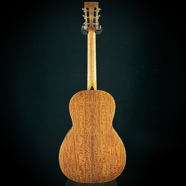 Martin CS 18 Style Double 00 - Beeswing Figured Mahogany