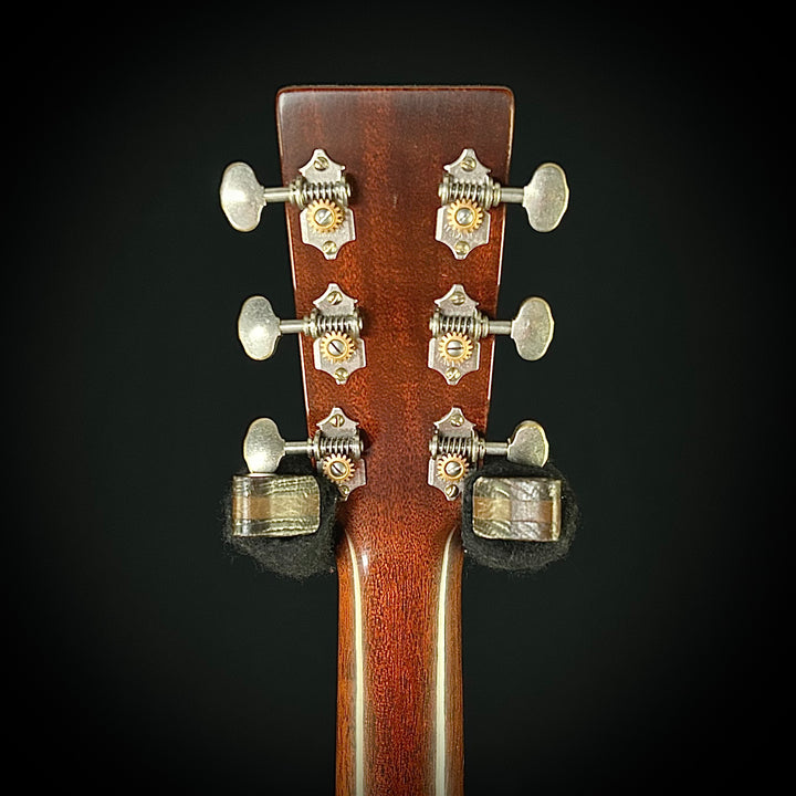 Martin Custom Shop 000-18 1937 - Stage 1 Aged Ambertone