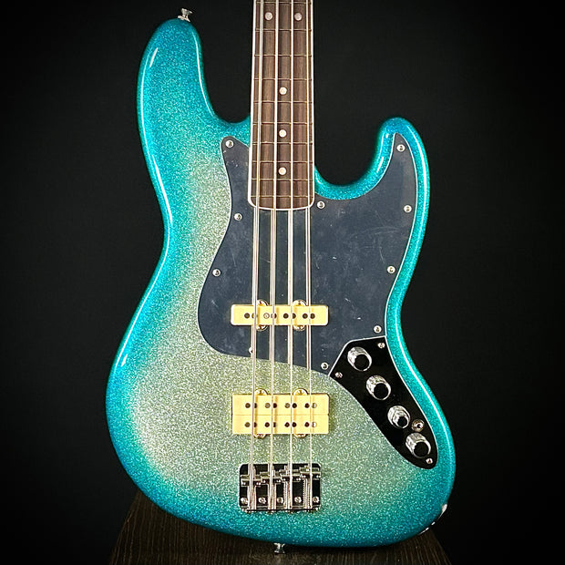 Fender Limited Player Plus x Blu DeTiger Jazz Bass