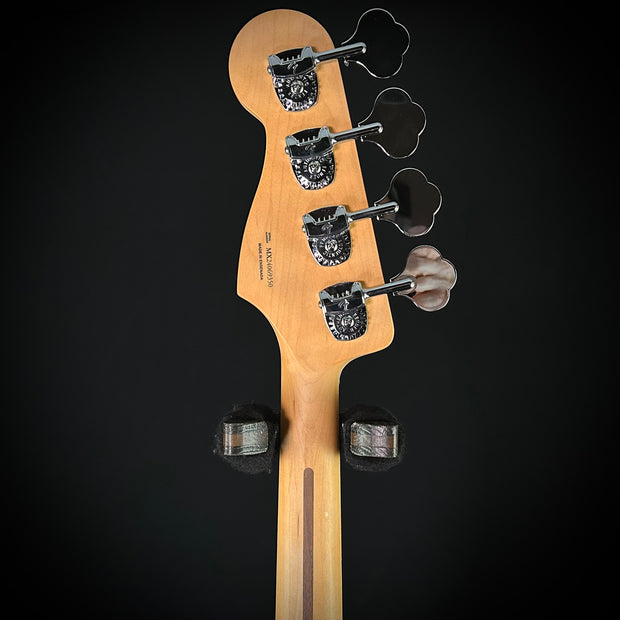 Fender Limited Mark Hoppus Jaguar Bass