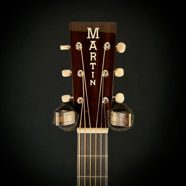 Martin Custom Shop OM, 28 Style w/ Adirondack - Ambertone