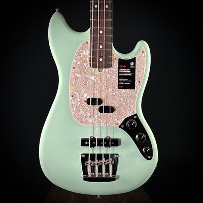 Fender American Performer Mustang Bass