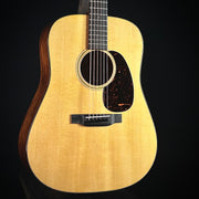 Martin D-18