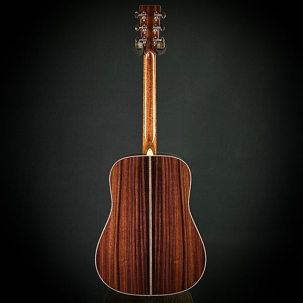 Martin D-28 Modern Deluxe