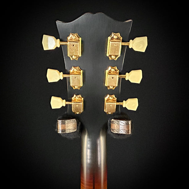 Gibson 1957 SJ-200 - Vintage Sunburst