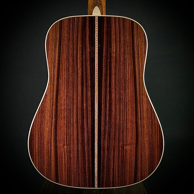 Martin D-28 Modern Deluxe