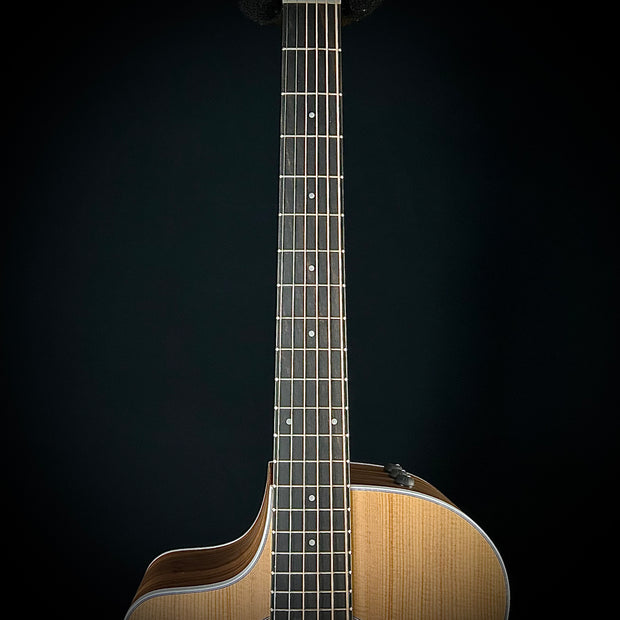 Taylor 212ce - Torrefied Spruce - Left Handed