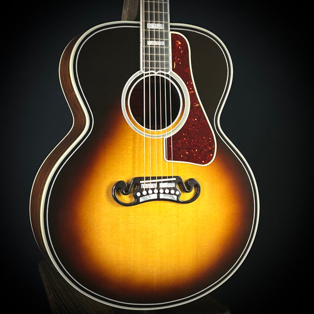 Gibson SJ-200 Western Classic