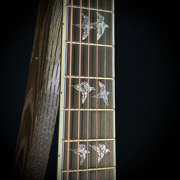 Gibson Doves In Flight - Trans Ebony