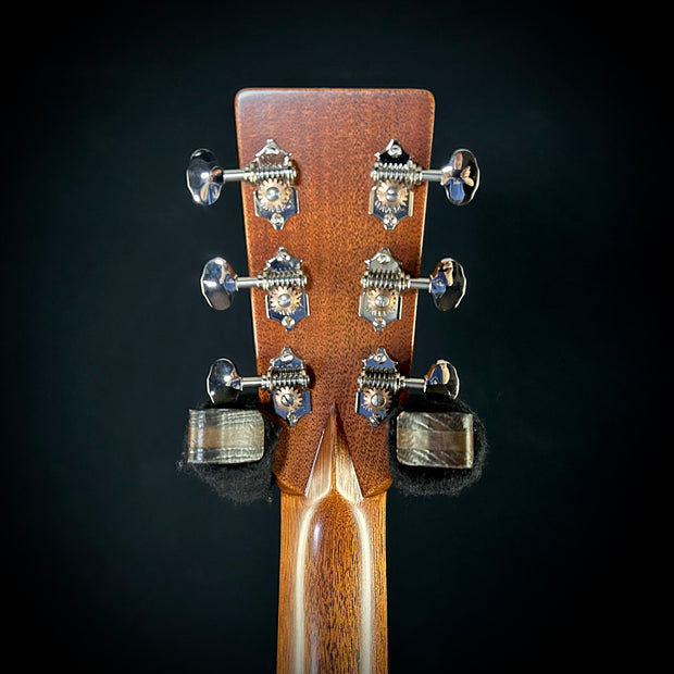 Martin Custom Shop 000-28 Authentic - Ambertone