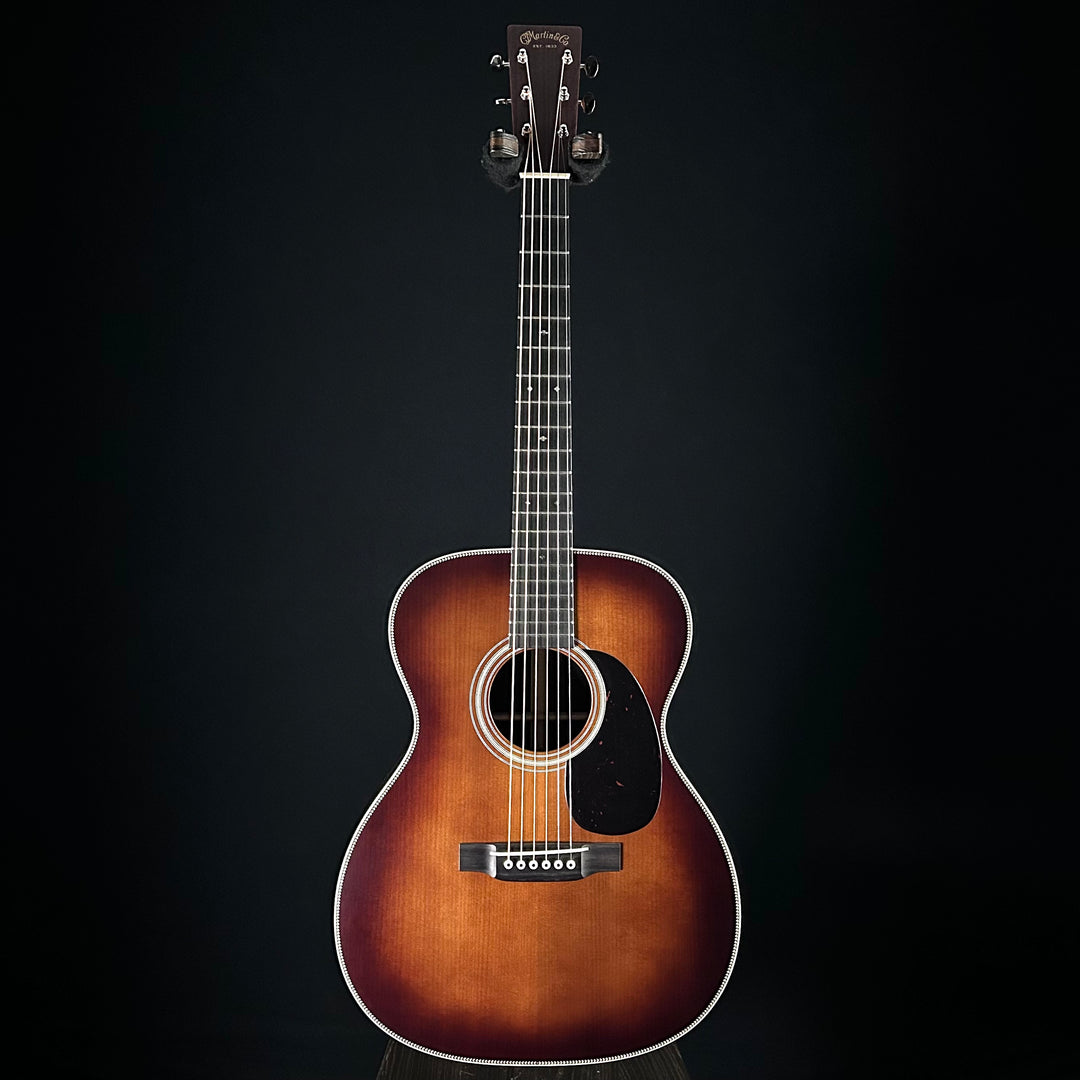 Martin Custom Shop 000-28 Authentic - Ambertone