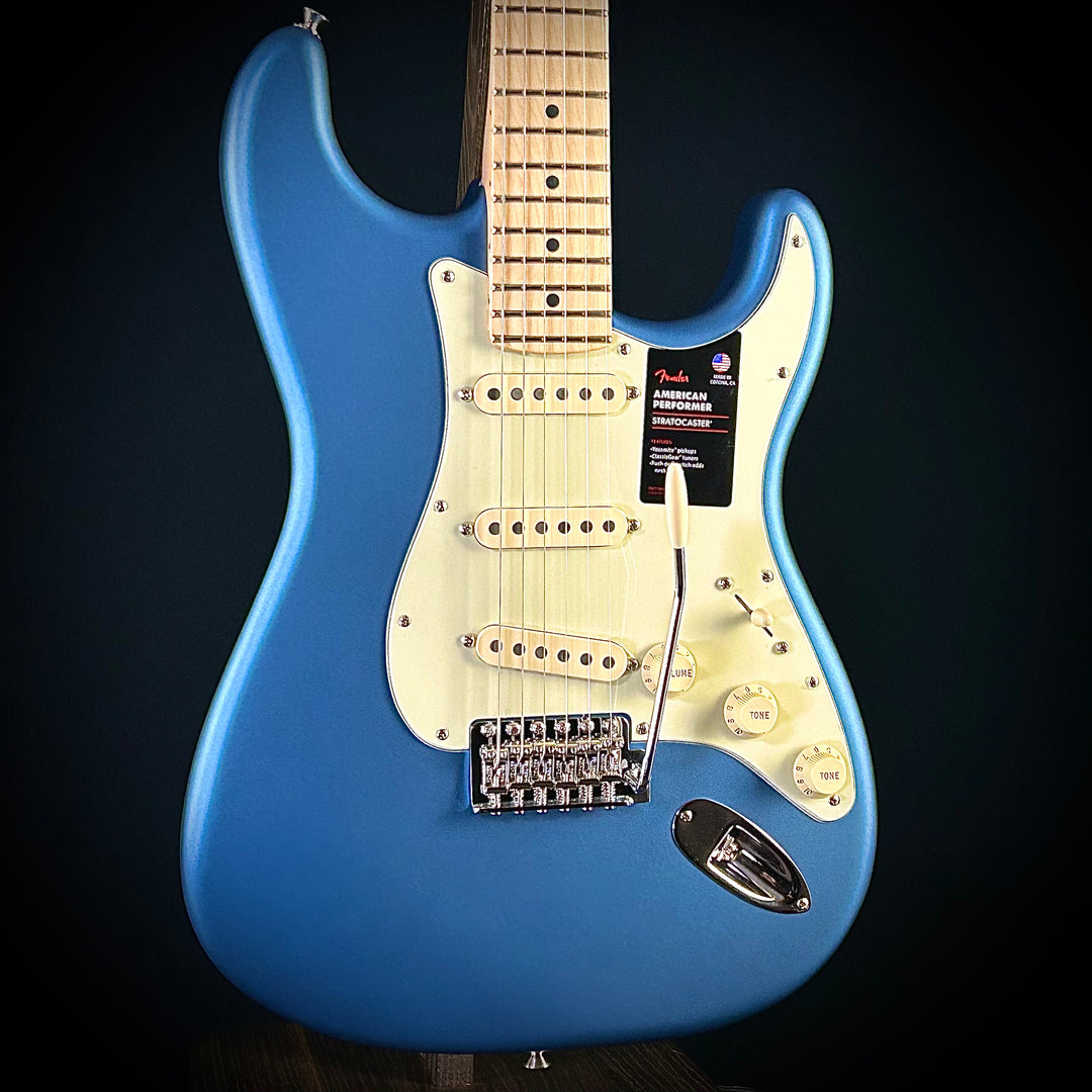 Fender American Performer Stratocaster