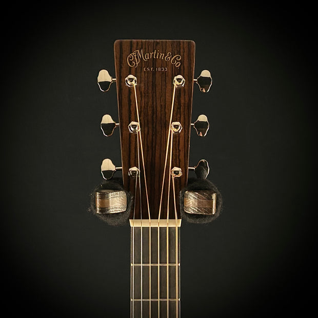 Martin HD-28 Lefty