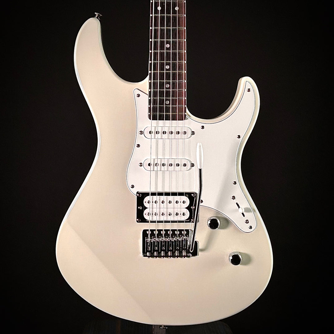 Yamaha Pacifica 112V – Music Villa MT Yamaha Pacifica 112V – Music Villa MT