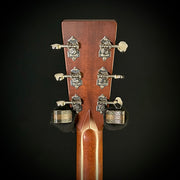 Martin 2011 HD-28V (USED)