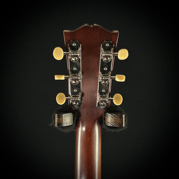 Gibson 1942 Banner J-45 Reissue
