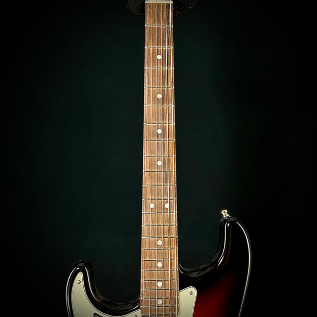 Fender American Ultra Stratocaster | Lefty (8382)