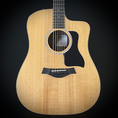 Taylor 210CE Plus