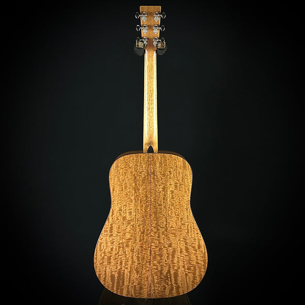 Martin CS 18 Style Dreadnought Short Scale 1 3/4" - Beeswing Figured Mahogany