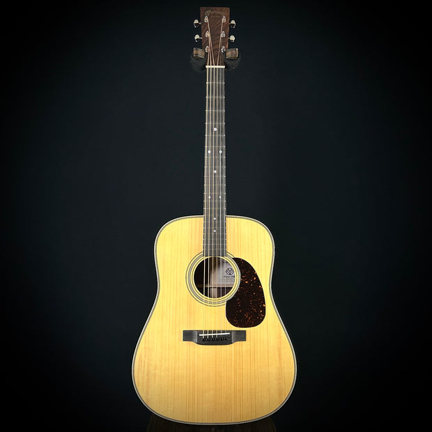 Martin CS 28 Style, Dreadnought Short Scale - Wild Grain RW LTD