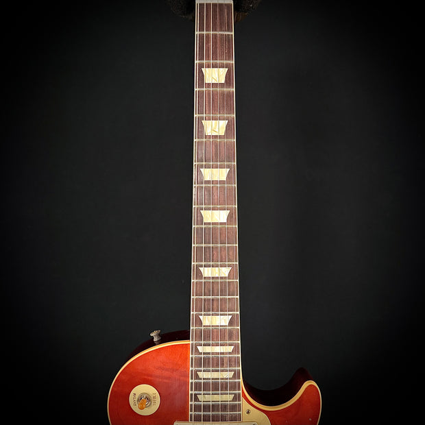 Gibson Custom Dealer Select 1960 Les Paul Standard Electric Guitar - "The Beauty of the 'Burst" Page 151