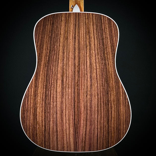 Taylor Legacy 810e