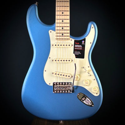 Fender American Performer Stratocaster