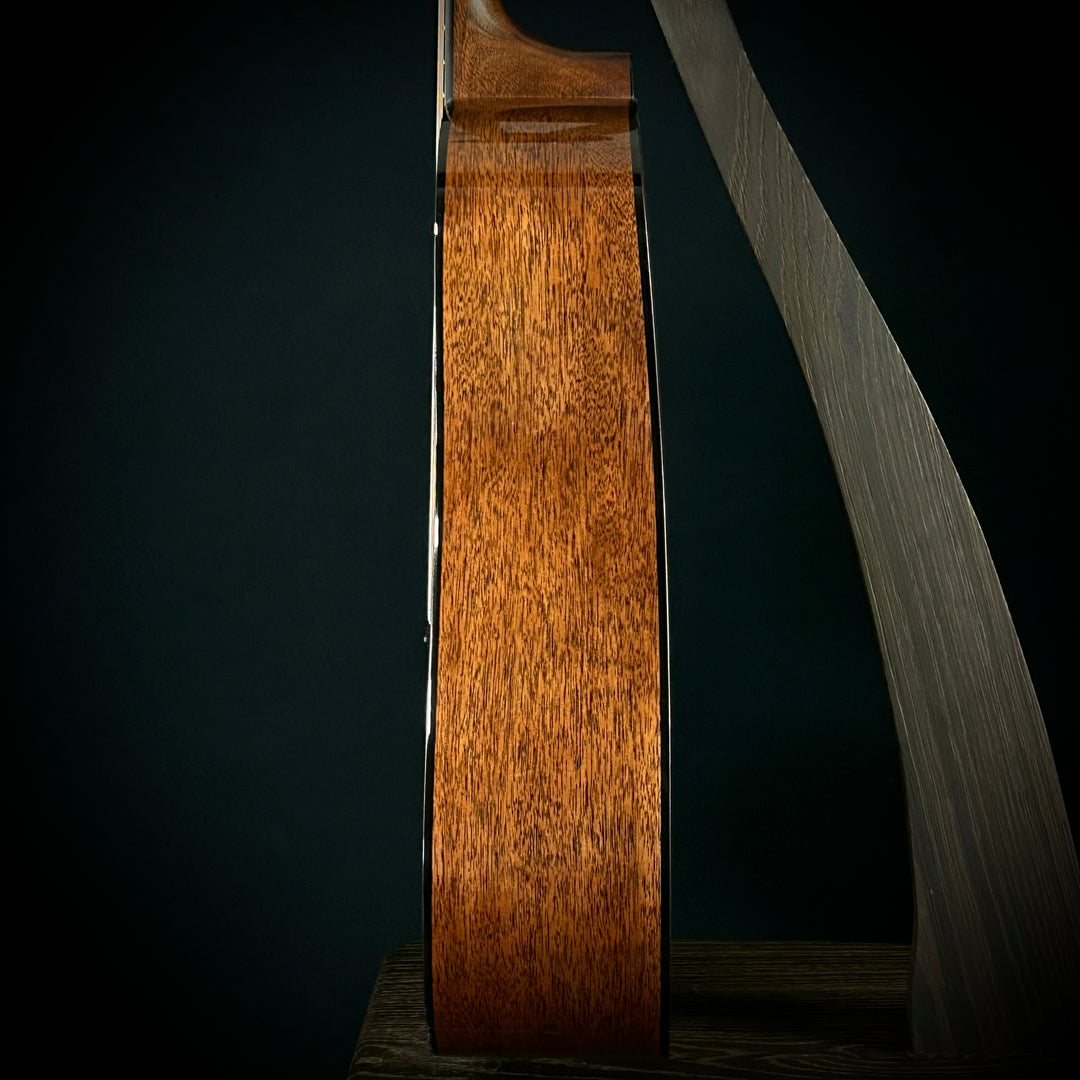 Martin Custom Shop 18 Style Dreadnought Short Scale 1 3/4" Nut