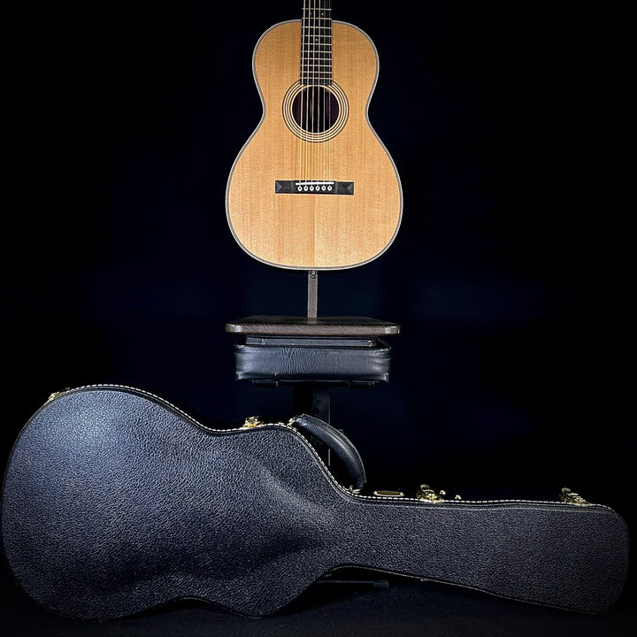 Martin 012-28 Modern Deluxe