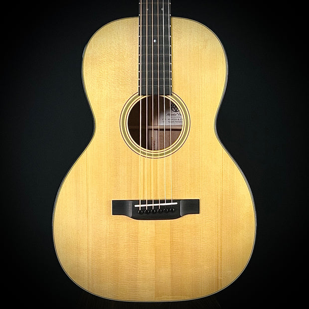 Martin CS 18 Style Double 00 - Beeswing Figured Mahogany