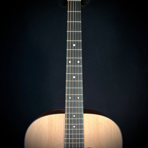 Martin D-10E