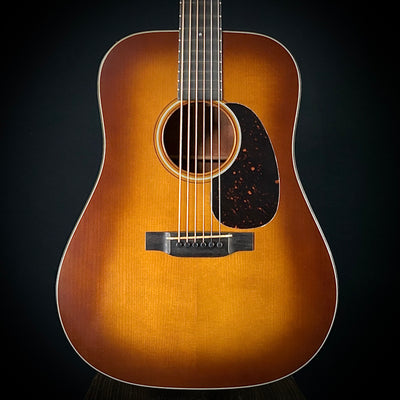 Martin Custom Shop D-18 Authentic Stage 1 Aged - Ambertone