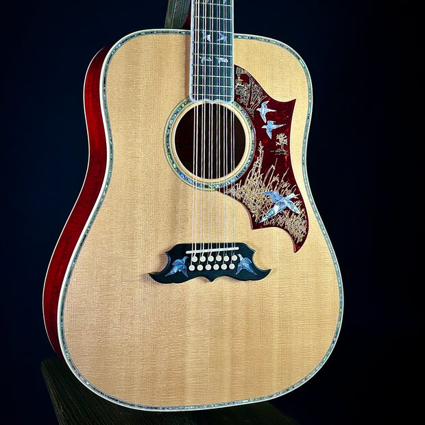 Gibson 2017 Doves in Flight 12-String (CONSIGNMENT)