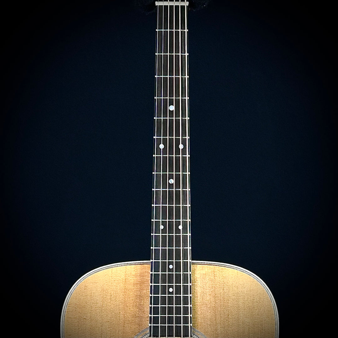 Martin D-28 - LEFT HANDED