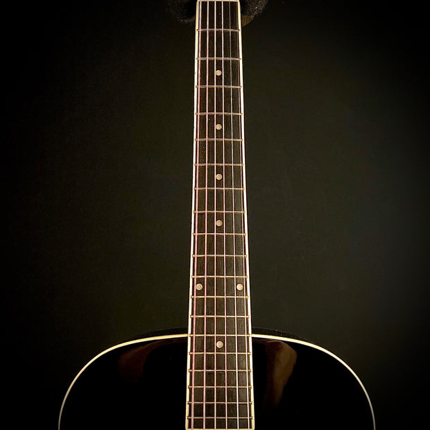 Loar LH-700 Acoustic Archtop