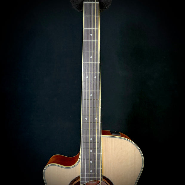 Yamaha APX 700II LEFTY