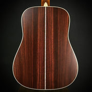 Martin D-28 - Street Legend