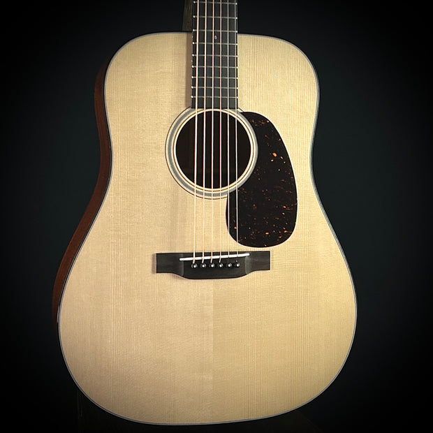 Martin Custom Shop 18 Style Dreadnoguht - Authentic 1937 (USED)