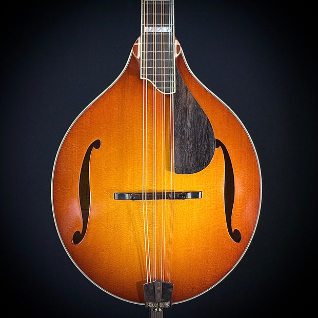 Eastman MD0605 Octavve Mandolin - Gold Burst