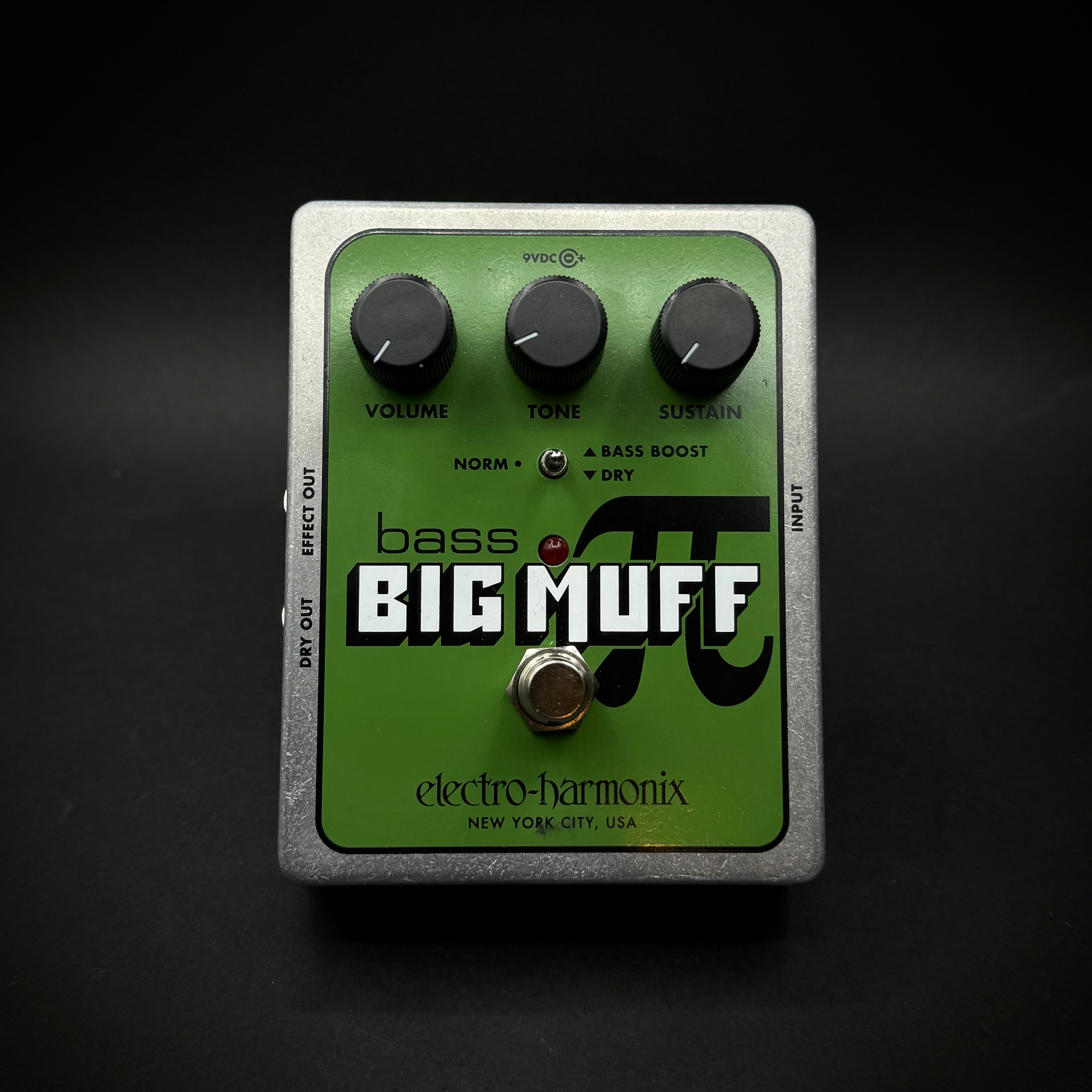 Electro-Harmonix Bass Big Muff Pi – Music Villa MT