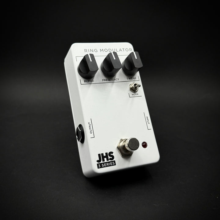 JHS 3 Series Ring Modulator