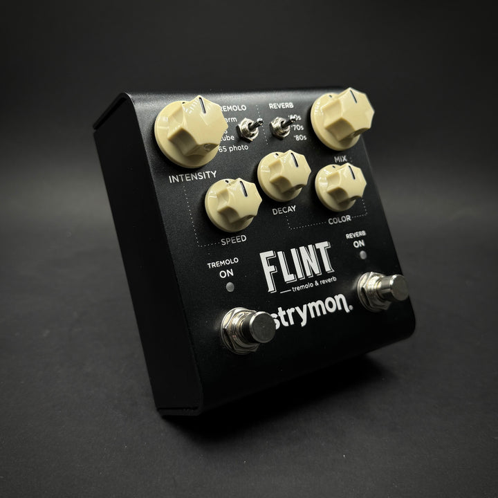 Strymon Flint Tremolo & Reverb