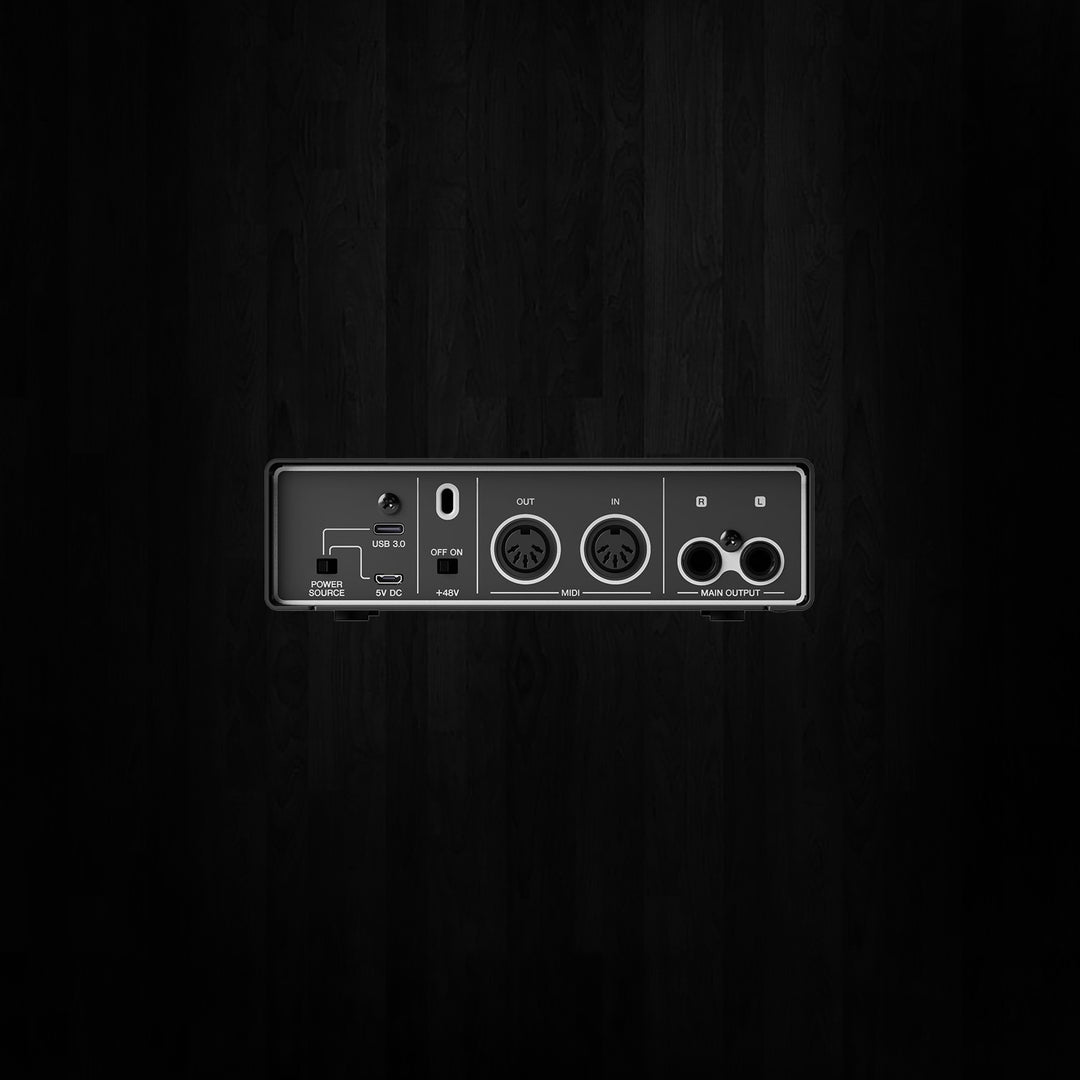 Yamaha URX22C Interface