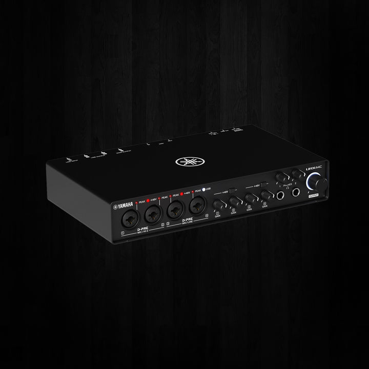 Yamaha URX44C Interface